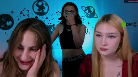 Caroline online show from June 30, 7:35 pm