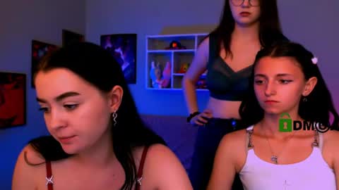 Caroline online show from June 26, 7:26 pm