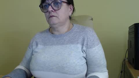 Snapshot of carolinedream_ chatting on September 22, 12:14 pm CarolineDream online show from September 22, 12:14 pm