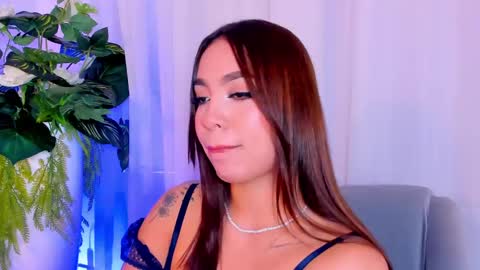 Snapshot of carolineegarcia chatting on February 17, 2:17 pm CarolineeGarcia online show from February 17, 2:17 pm