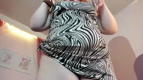 Snapshot of carolineevanss1 chatting on September 25, 5:17 am Carolinee online show from September 25, 5:17 am