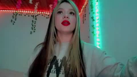 caroolina sweet3 online show from July 24, 10:06 pm