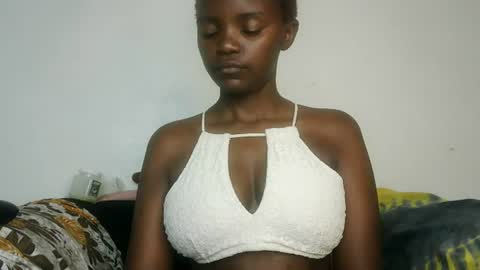 carrie_pink1_ online show from July 22, 6:53 pm