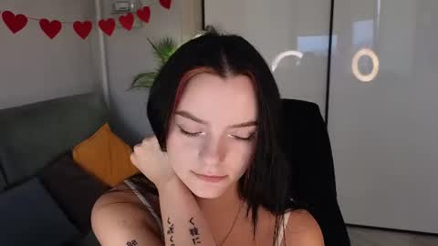 caseykissing online show from July 25, 3:30 pm