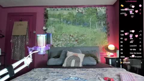 Snapshot of cashmerefoxxx chatting on October 1, 4:45 pm Cashmere Fox online show from October 1, 4:45 pm