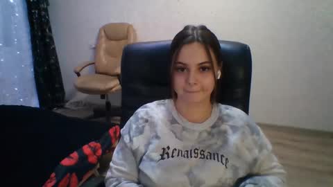 Eli online show from November 15, 12:06 pm