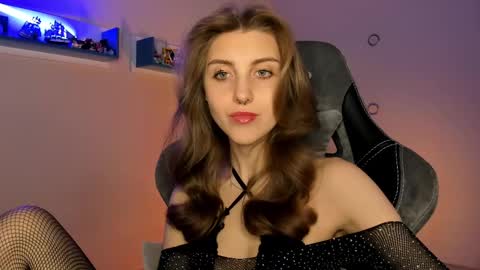 Seductress Cassia  FINDOM AND SADISM  NO NUDE online show from February 26, 7:29 pm