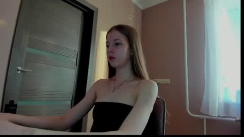 cassie0301 online show from July 15, 3:17 pm