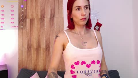 Snapshot of cassie_klein11 chatting on December 19, 11:35 pm Susana independent model online show from December 19, 11:35 pm