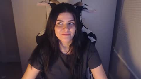 cassiealvarez online show from July 9, 2:14 am