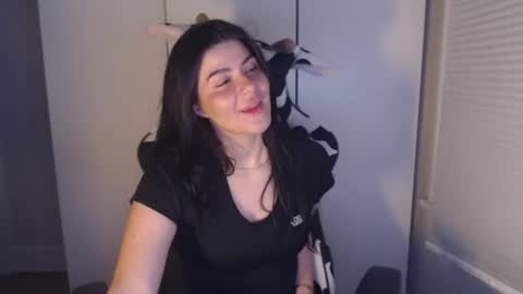 cassiealvarez online show from July 8, 2:03 am