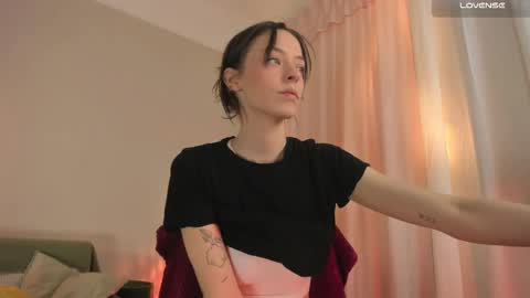  cassandra  online show from March 10, 8:45 pm