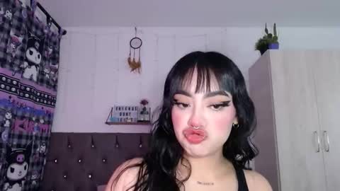 Mila online show from December 21, 3:11 am