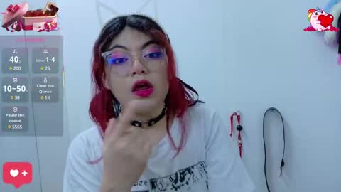 Snapshot of cat_white chatting on February 13, 12:00 pm Cata online show from February 13, 12:00 pm