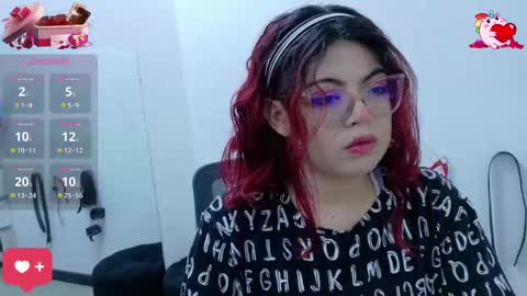 Snapshot of cat_white chatting on February 19, 12:55 pm Cata online show from February 19, 12:55 pm