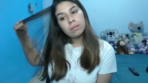 Snapshot of cata_09 chatting on September 15, 11:23 pm cata online show from September 15, 11:23 pm