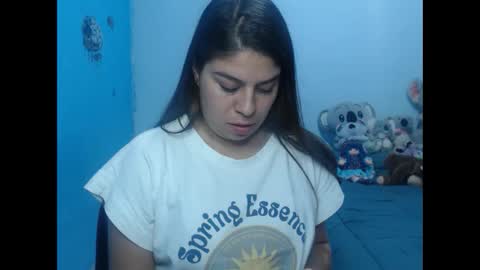 Snapshot of cata_09 chatting on September 10, 11:27 pm cata online show from September 10, 11:27 pm