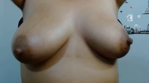 Snapshot of cata__gutierrez_ chatting on February 10, 2:19 am Cata online show from February 10, 2:19 am