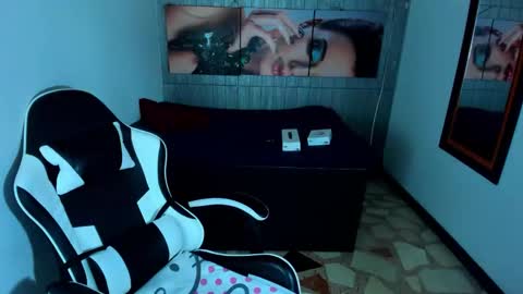 C A T A L E H I A online show from November 10, 11:33 pm