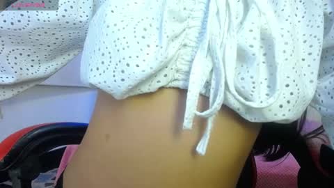Snapshot of catalehia_milk chatting on January 11, 8:10 pm C A T A L E H I A online show from January 11, 8:10 pm