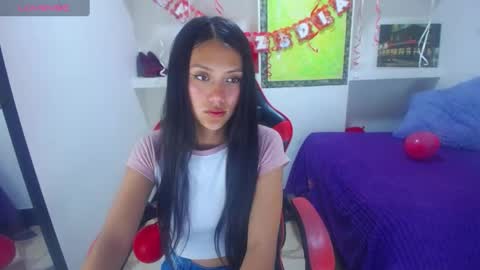 Snapshot of catalehia_milk chatting on February 17, 8:16 pm C A T A L E H I A online show from February 17, 8:16 pm