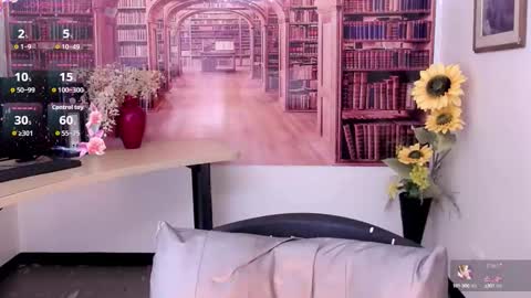 Queen Catalella online show from September 19, 3:38 am