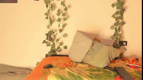 Snapshot of cataleya19__ chatting on September 22, 12:03 pm cataleya19__ online show from September 22, 12:03 pm