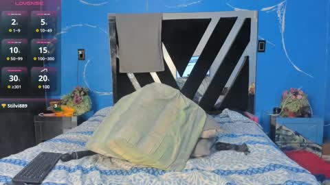 Snapshot of cataleya19__ chatting on December 4, 5:22 pm cataleya19__ online show from December 4, 5:22 pm