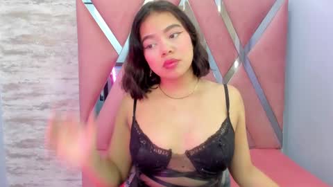 Snapshot of cataleya_bianchi chatting on February 26, 3:03 am Cataleya online show from February 26, 3:03 am
