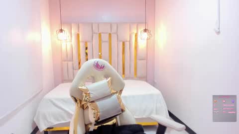 Snapshot of cataleya_sambrano chatting on September 14, 11:19 am Cataleya online show from September 14, 11:19 am