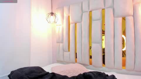Snapshot of cataleya_sambrano chatting on October 1, 11:26 am Cataleya online show from October 1, 11:26 am