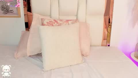 Cataleya Admas online show from February 17, 4:06 pm