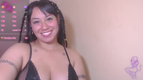 Catalina Saenz online show from November 15, 2:45 am