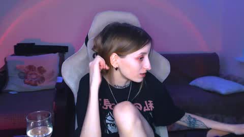 Snapshot of cath_dysphoria_ chatting on March 7, 9:17 pm CATH online show from March 7, 9:17 pm