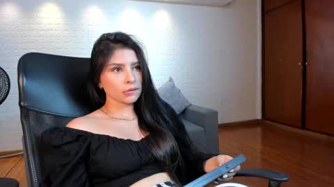 Snapshot of cathalina_santana chatting on September 29, 6:46 pm Catalina Santana online show from September 29, 6:46 pm