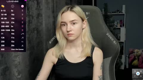 Sam online show from March 3, 5:19 pm