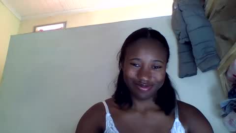 cathia_bella online show from July 20, 6:27 am