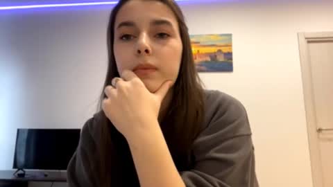 Emma online show from October 13, 12:19 pm