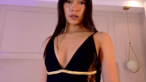 Snapshot of cathmellow_ chatting on October 11, 8:11 pm CATH online show from October 11, 8:11 pm