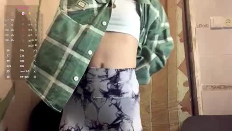 Snapshot of catinagaznes chatting on October 10, 9:31 pm Lola online show from October 10, 9:31 pm