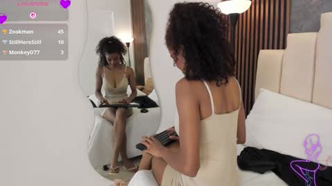 catiusca_reyes_03 online show from March 10, 1:48 pm