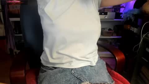 Snapshot of catnips_cabaret chatting on January 19, 11:10 pm some call me djcatnips some call me CC but i love it when you call me miss catnips online show from January 19, 11:10 pm