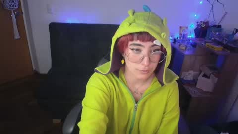 im MIA  -Independent Model  MY OF is catsito3 online show from March 24, 3:45 am