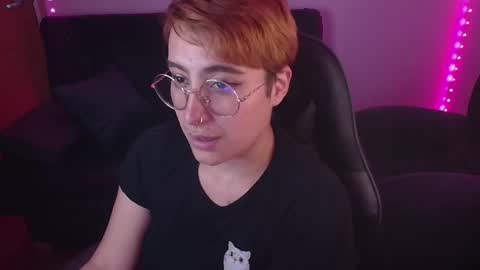 Snapshot of catsito chatting on October 4, 2:39 am im MIA -Independent Model MY OF is catsito3 online show from October 4, 2:39 am