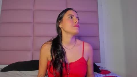 cattalina_25 online show from March 24, 12:32 pm