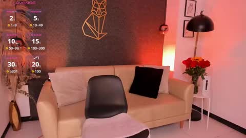 catvalentinee_ online show from October 15, 6:49 am