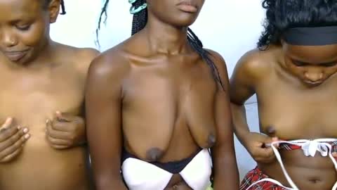 Cecile online show from July 20, 10:39 am