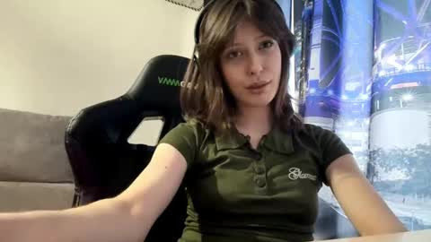 Sofia online show from December 18, 8:41 am