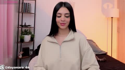 Snapshot of celeste_1220 chatting on February 8, 10:19 pm Alice online show from February 8, 10:19 pm