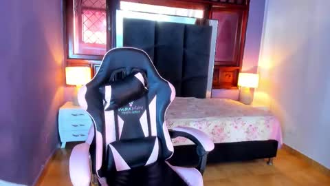 SARA  online show from February 2, 1:54 pm